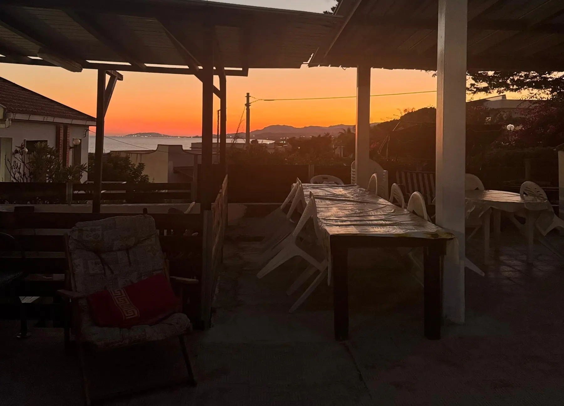 Terrazza di Villa Conchiglia al tramonto